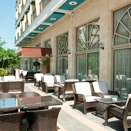 Szálloda Semeli Nicosia