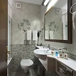 Semeli 3* ניקוסיה