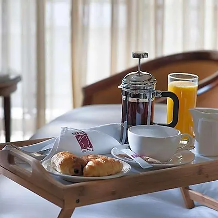 Semeli Hotel 3*