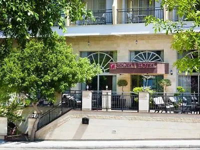 Hotel Semeli