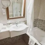 Готель Semeli 3*